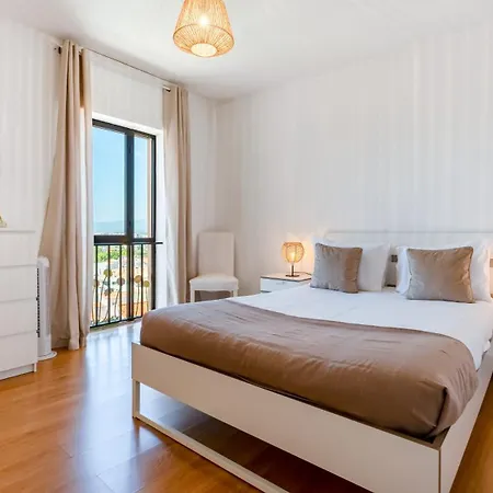 Bright & Cozy In By Lovelystay *