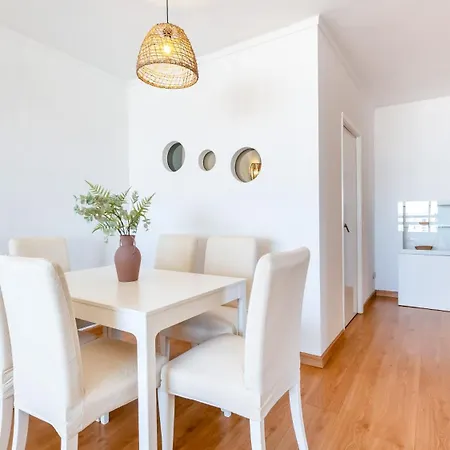 Apartmán Bright & Cozy In By Lovelystay *